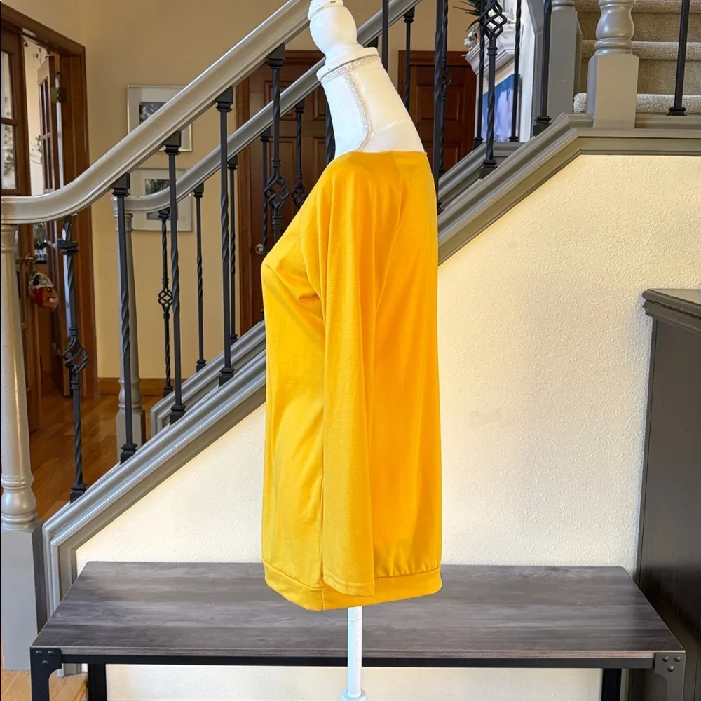 SHEIN Long Sleeve Yellow Top Size Small - Picture 3 of 8